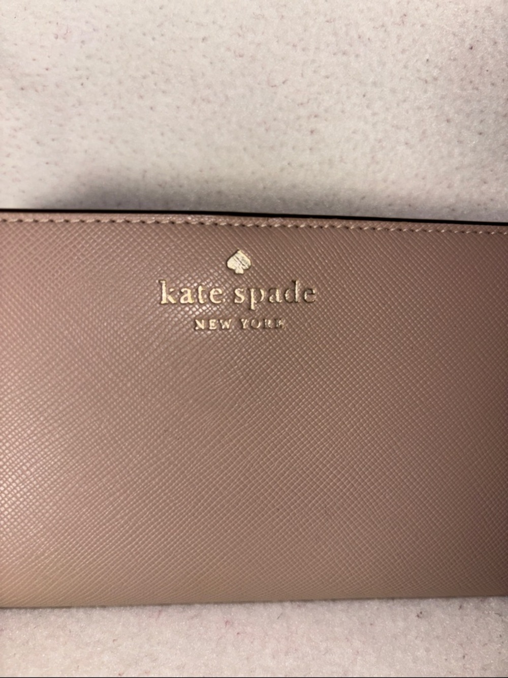 kate spade taupe saffiano leather continental wallet - Picture 3 of 13